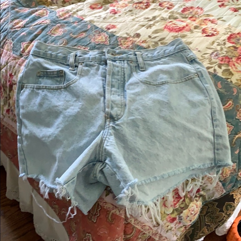 Guess Vintage High Rise Button Fly Cut Off Shorts